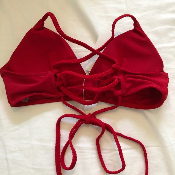 NWT bikini top - Picture 2 of 4